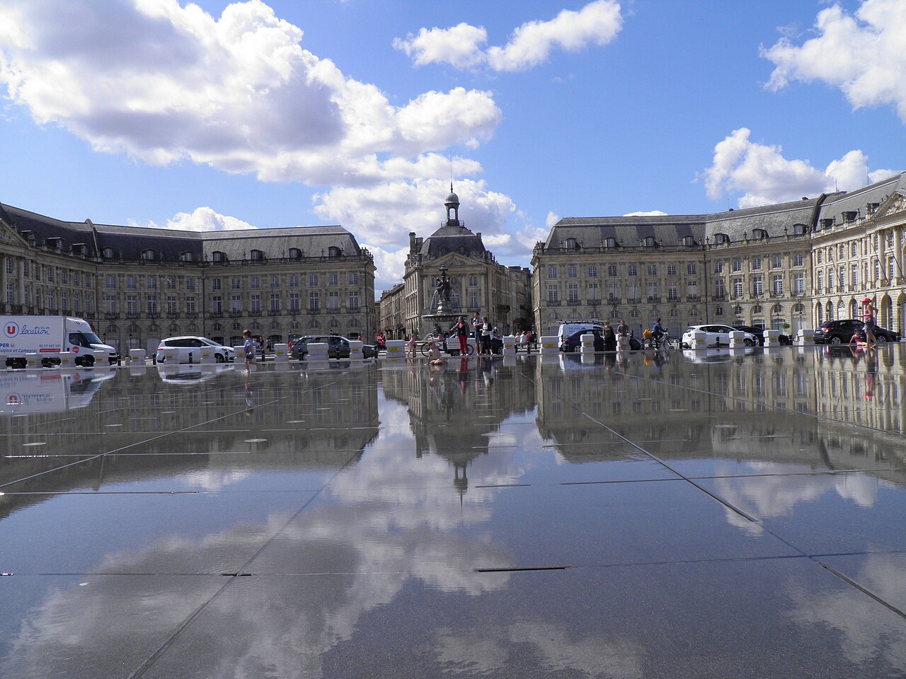 Bordeaux Place de la Bourse and elegant waterfront architecture